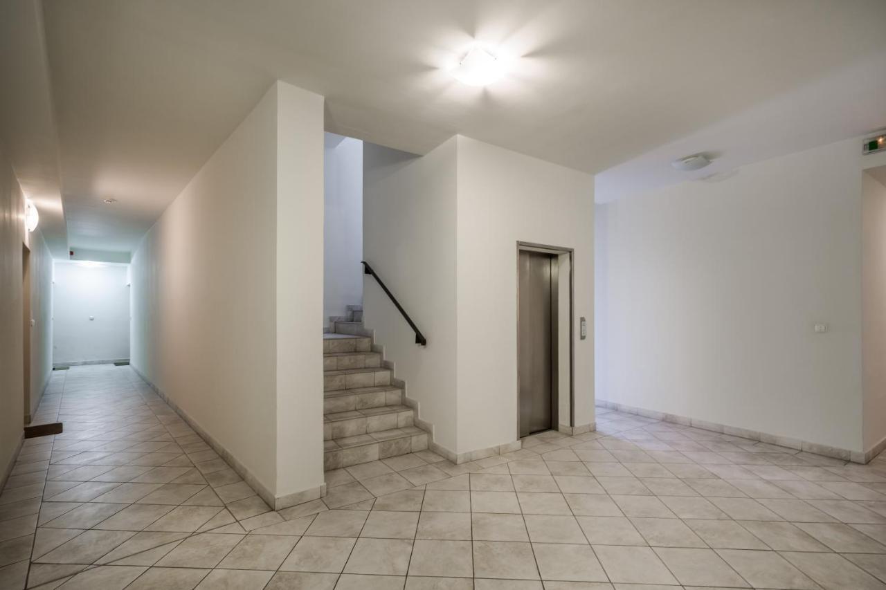 Bpr Timber Loft Home With Balcony Budapeşte Dış mekan fotoğraf